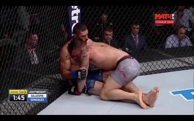 Gilespie |Gonzalez| Elbow on break -> GZ drops him w: 6 -> Gregor reshoots