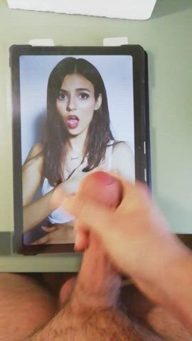 Victoria Justice Cum Tribute (poll winner - check my profile thread for more info)