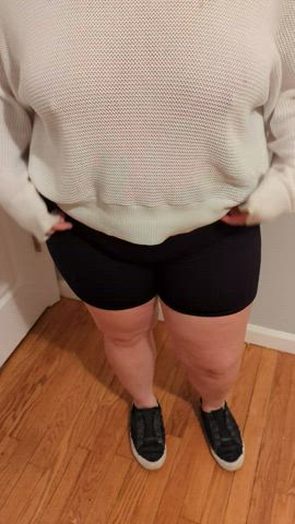 I love my new sweater [drop]