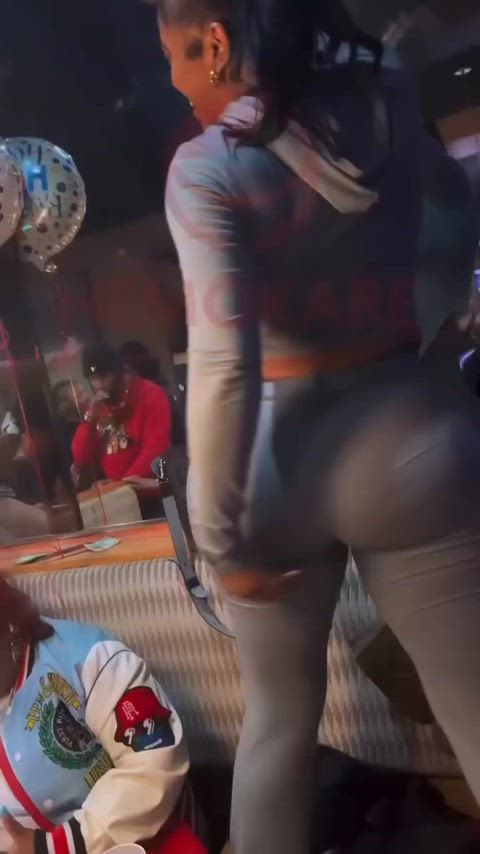 big ass thick twerking gif