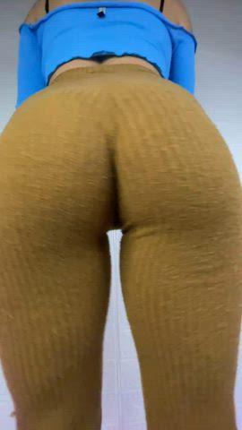 my ass bounces and asks for dick [F]