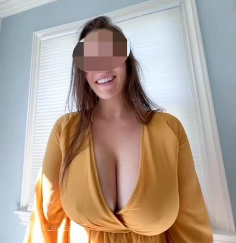 Wanna fuck me in front of the mirror so we can watch me big tits swing?