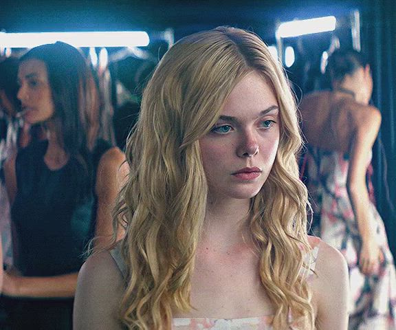 Elle Fanning