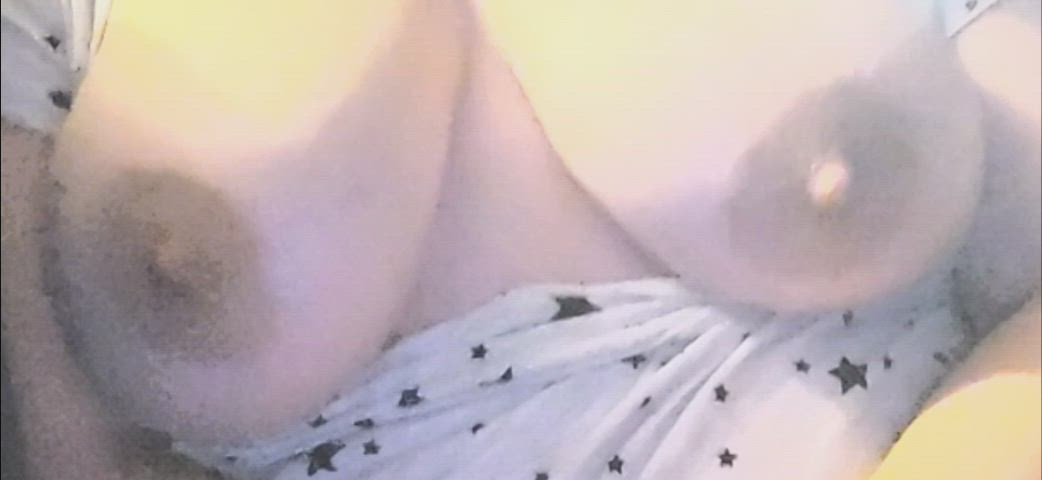 Hey, it's my tits 😚