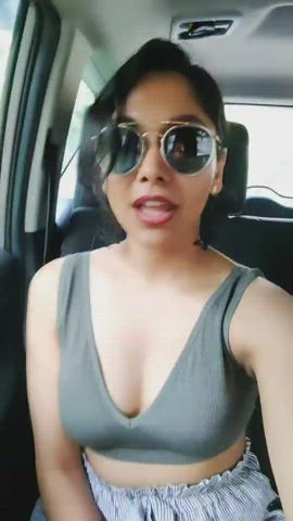 Cleavage Girls Tits gif