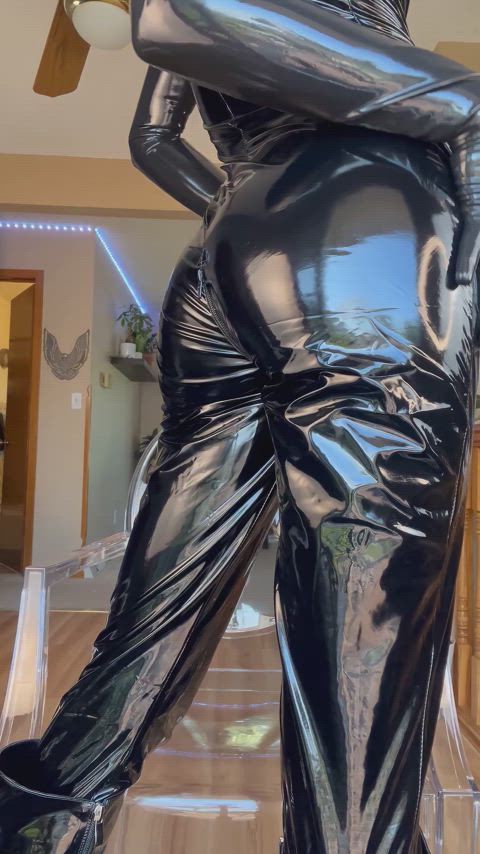 Latex on PVC🖤