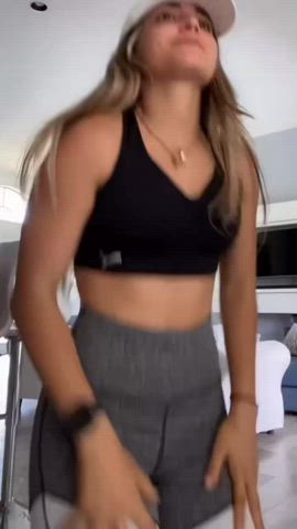 Slow Mo Jiggle