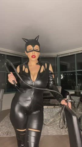 catsuit cosplay costume dominatrix femdom findom gamer girl kitty latex gif