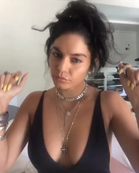 Vanessa Hudgens gif