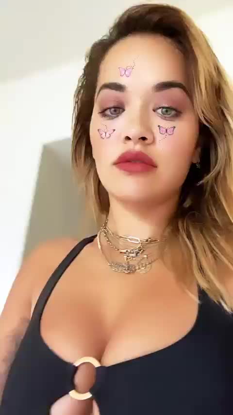 Rita-Ora-Sexy-Bouncy-Boobs