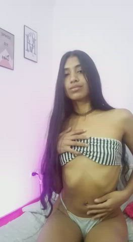 latina natural tits skinny gif