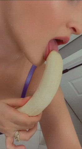 blowjob licking lips lipstick tease gif