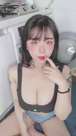 Girls Korean Tits gif