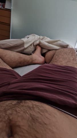 bulge bulgexxl feet feet fetish hairy legs gay-hairy gif