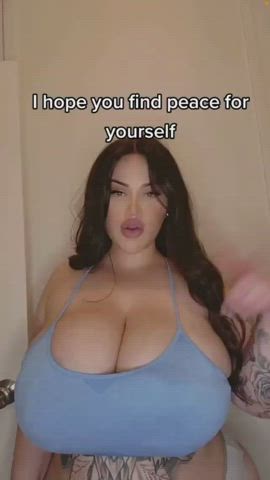 busty cleavage huge tits gif