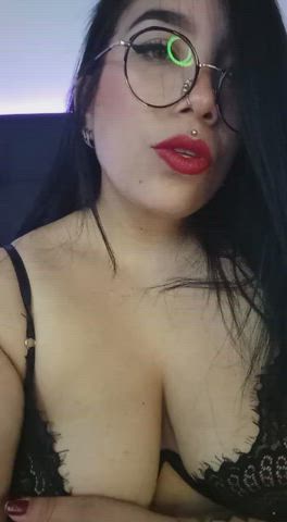 big tits camsoda camgirl chaturbate face fuck fetish findom latina mistress gif