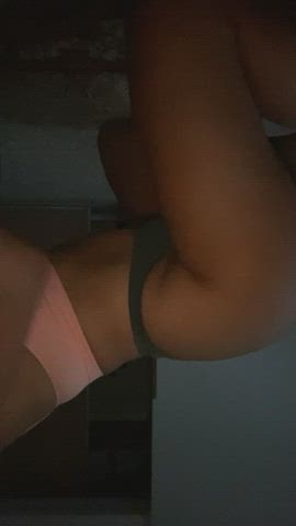 Bootylicious for a handsome man on reddit! Help me remove the panties? 🙈