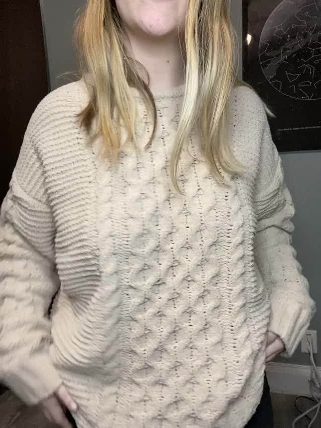 It’s me again.. with a new sweater
