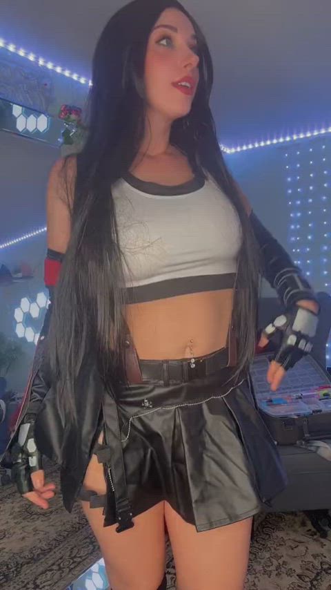 big tits brunette tifa lockhart gif