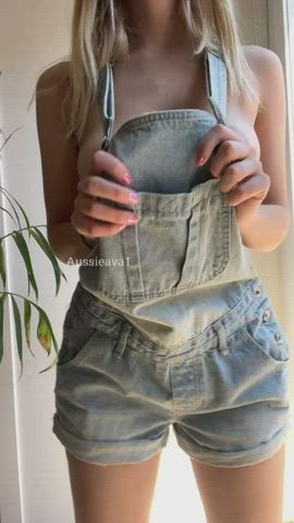 Do I look cute in my overalls?