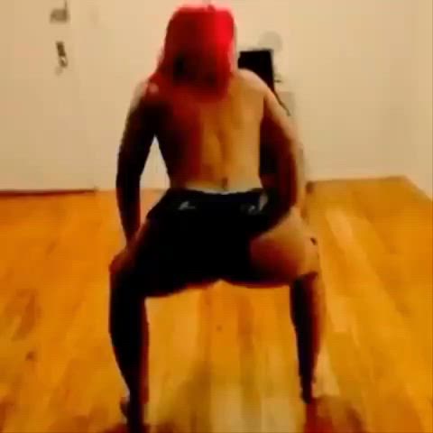 back arched ebony twerking gif