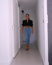 Booty Jeans Model gif