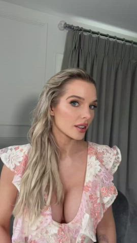 Helen Flanagan Big Cleavage Insta Vid