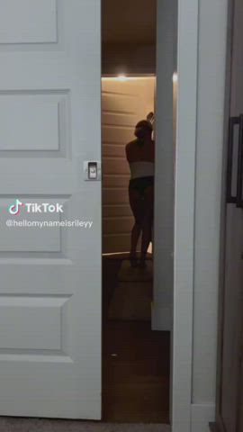 TikTok Flashing Trend