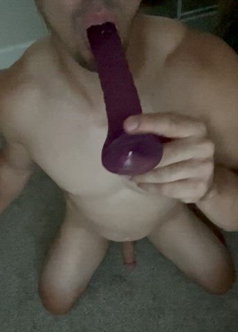 Need to be pegged while sucking this dildo