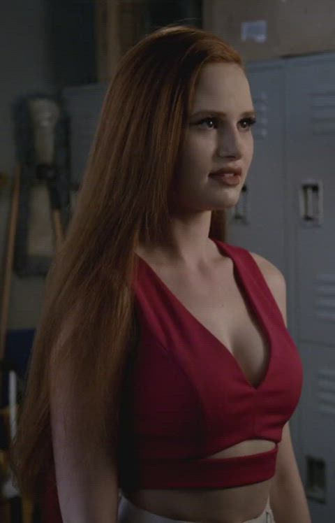 ass big tits madelaine petsch gif