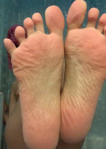 i’ll drain your balls with my soft soles 