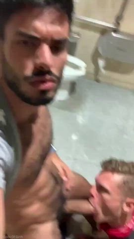 Sucking some cock