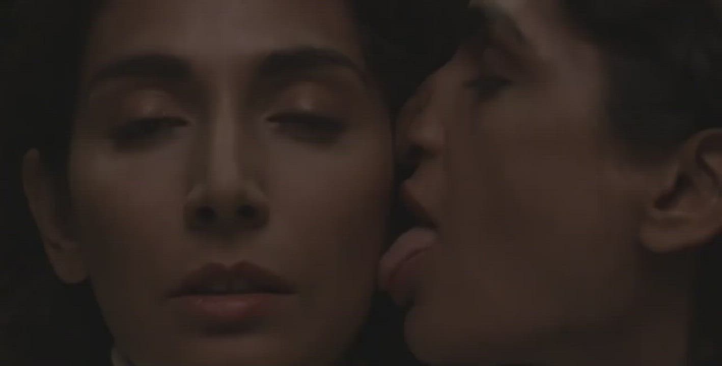 bollywood celebrity lesbian gif