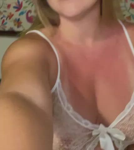 My natural DD milf tits 37F