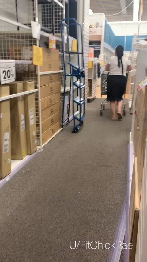 Goodbye Bed Bath & Beyond [gif]