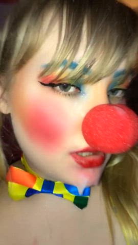 Do you like blonde clown girls?