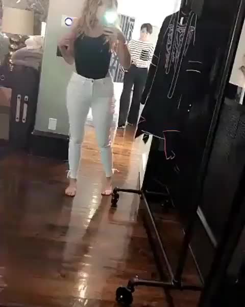 Video by khloesnapchats