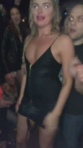 Amateur Ass Blonde Booty Dress Flashing Legs NSFW Public gif