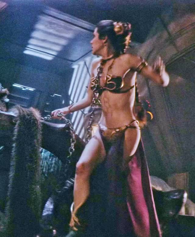 Carrie Fisher slave Leia (1)