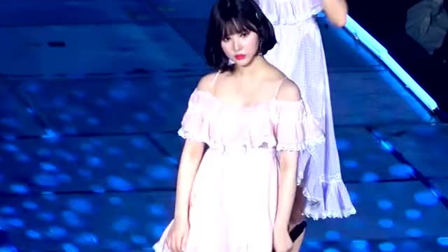 Eunha boobs bra nipple