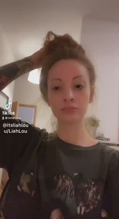 TikTok gif