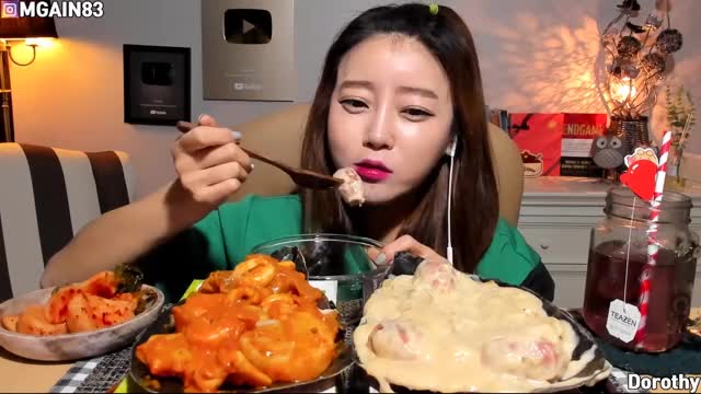 도로시_키조개파스타 통가래떡떡볶이(크림,로제) 먹방-3