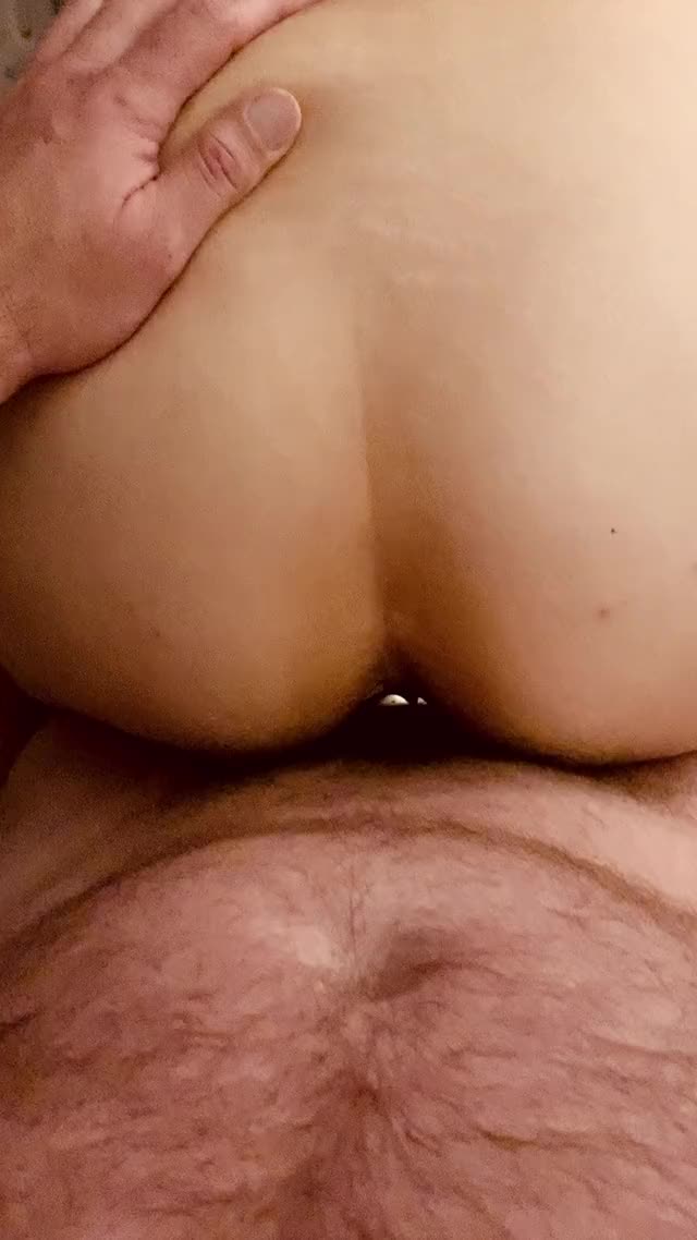 Been a while since I wore a gem plug during sex...I forgot how much I loved it! Have