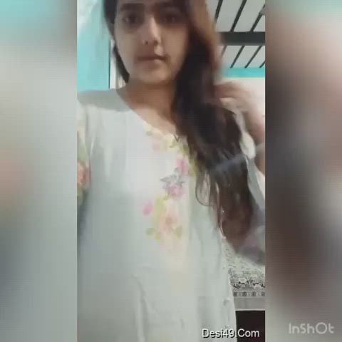 A cute girl full nude video ❤️❤️