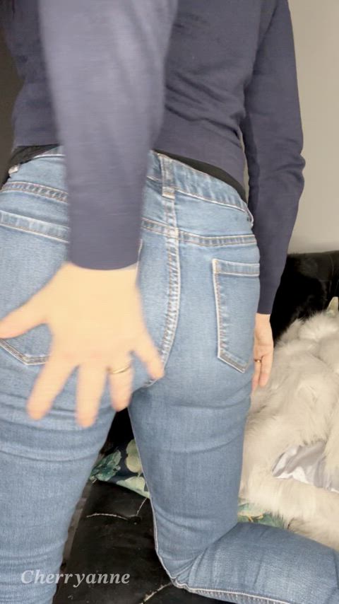 Denim booty addiction with Cherryanne ;) 