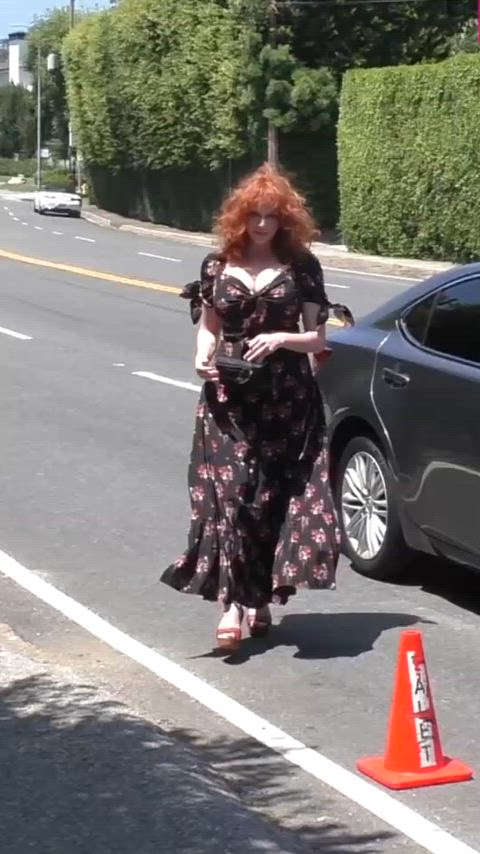 big tits celebrity christina hendricks cleavage jiggle jiggling slow motion gif