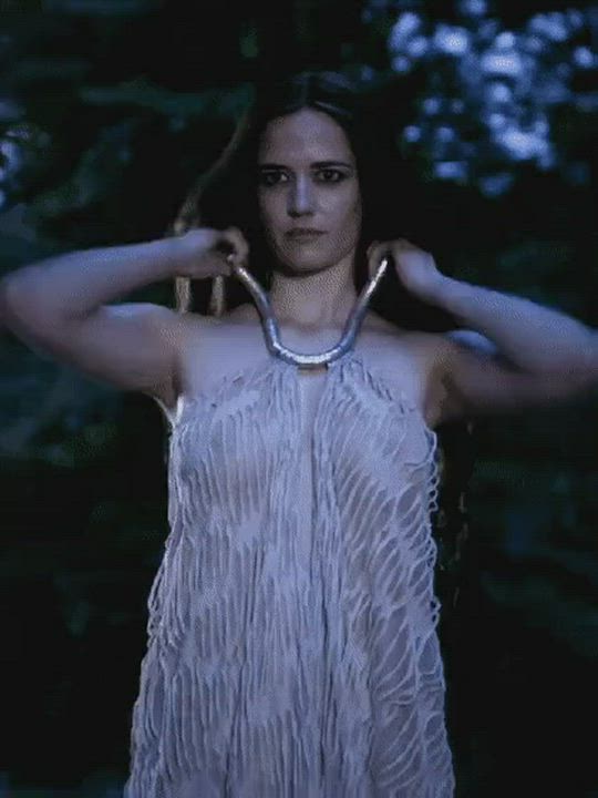 Big Tits Celebrity Eva Green gif