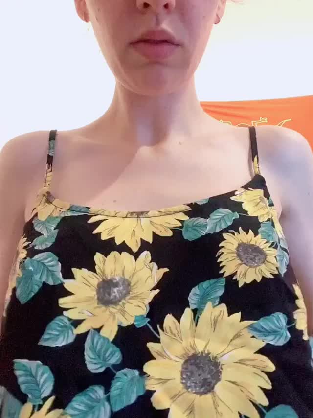 Do you like my boob reveal?