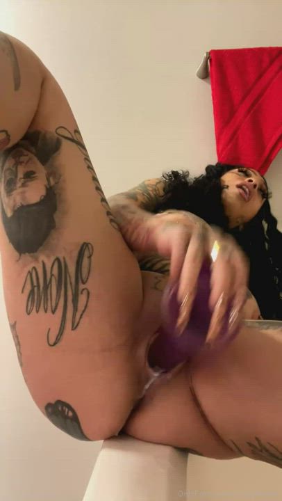 Amateur Dildo Ebony Solo gif