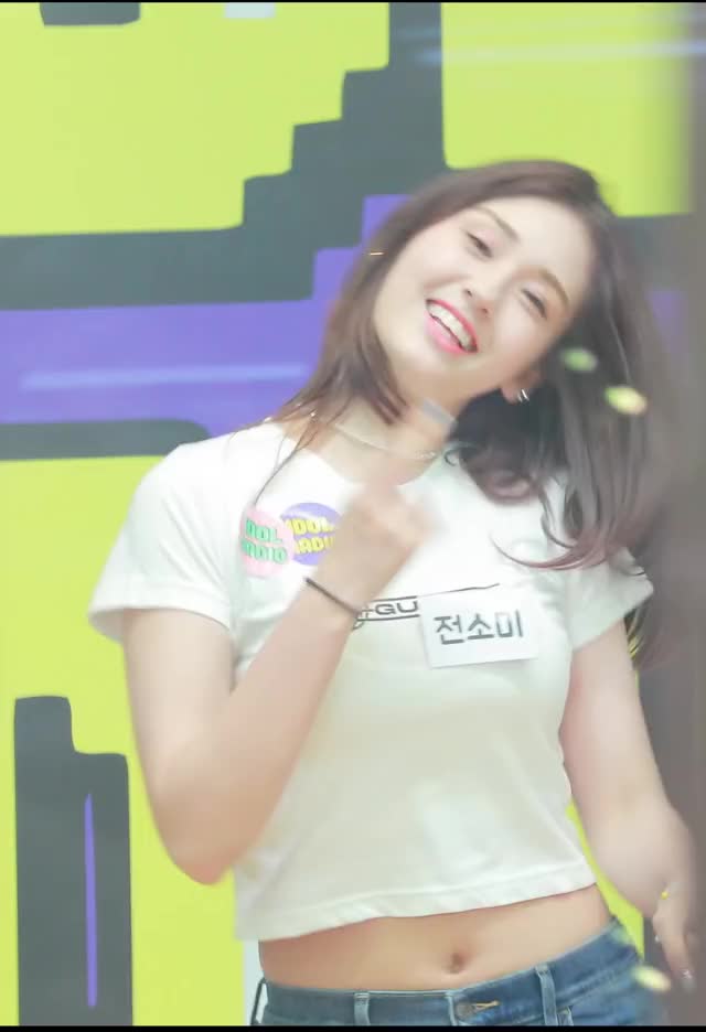 Somi 190617 5